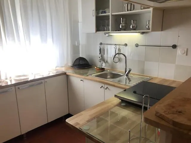 Holiday home La Ruche Des Abeilles Villa Avignon France