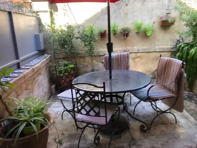 La Ruche Des Abeilles Villa Avignon